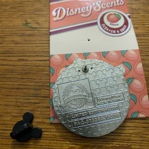 Disney scents pin